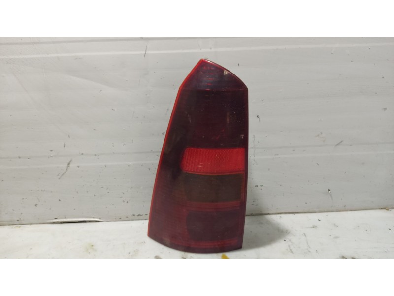 Recambio de piloto trasero izquierdo para ford focus turnier (cak) ghia referencia OEM IAM 1233323  