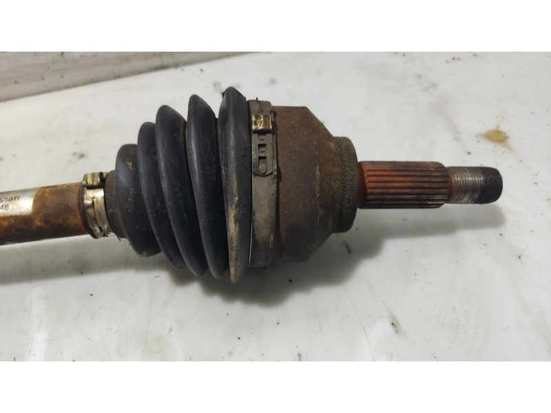 Recambio de transmision delantera izquierda para ford focus turnier (cak) ghia referencia OEM IAM 4187268 1S4W3B437AB 