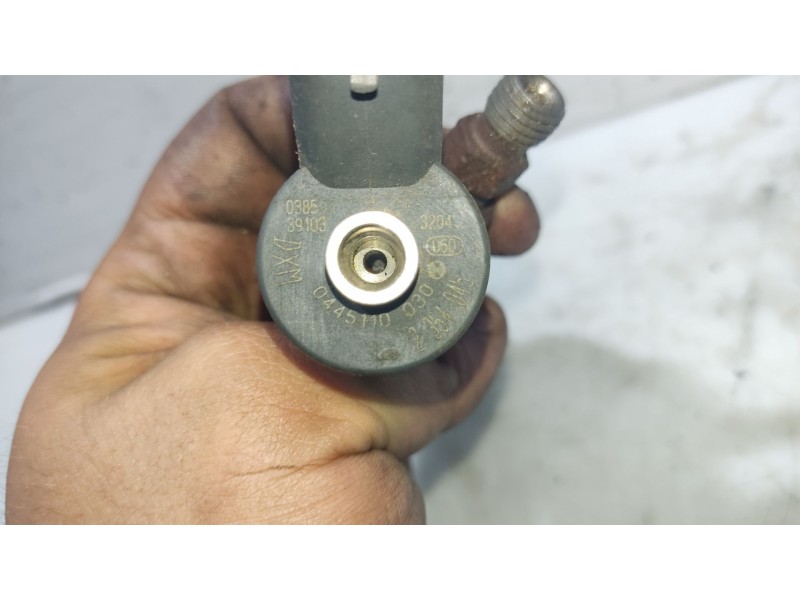 Recambio de inyector para rover serie 75 (rj) referencia OEM IAM 0445110030  2354045