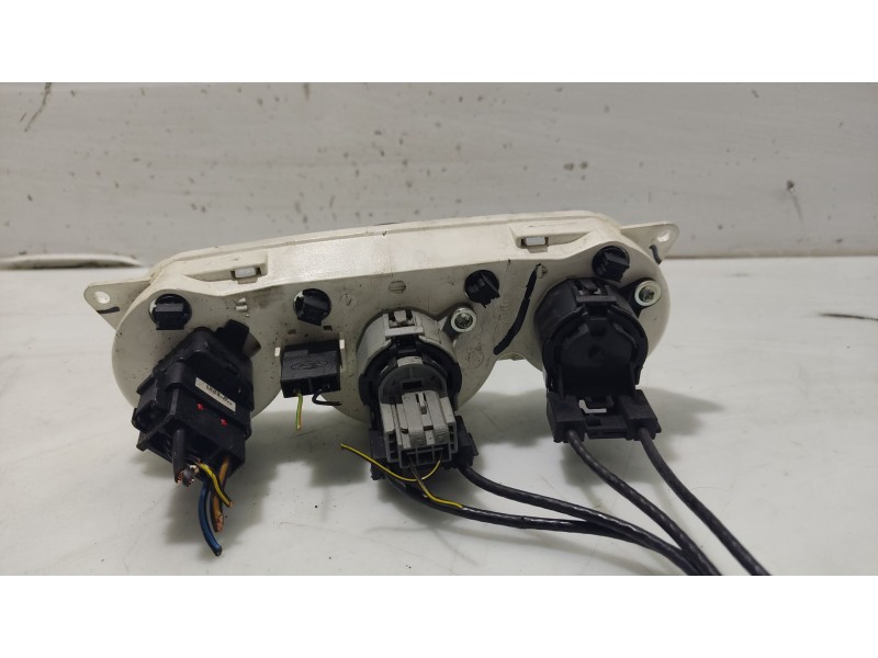 Recambio de mando calefaccion / aire acondicionado para ford focus turnier (cak) ghia referencia OEM IAM 98AB18C419  