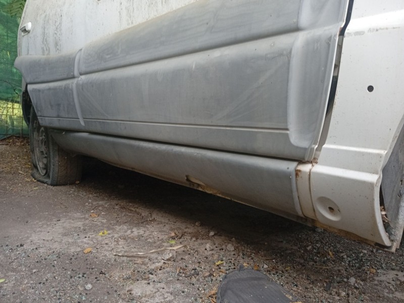 Recambio de faldon lateral para tata safari (42_fd) 2.0 d 4x4 referencia OEM IAM 00858FLD  