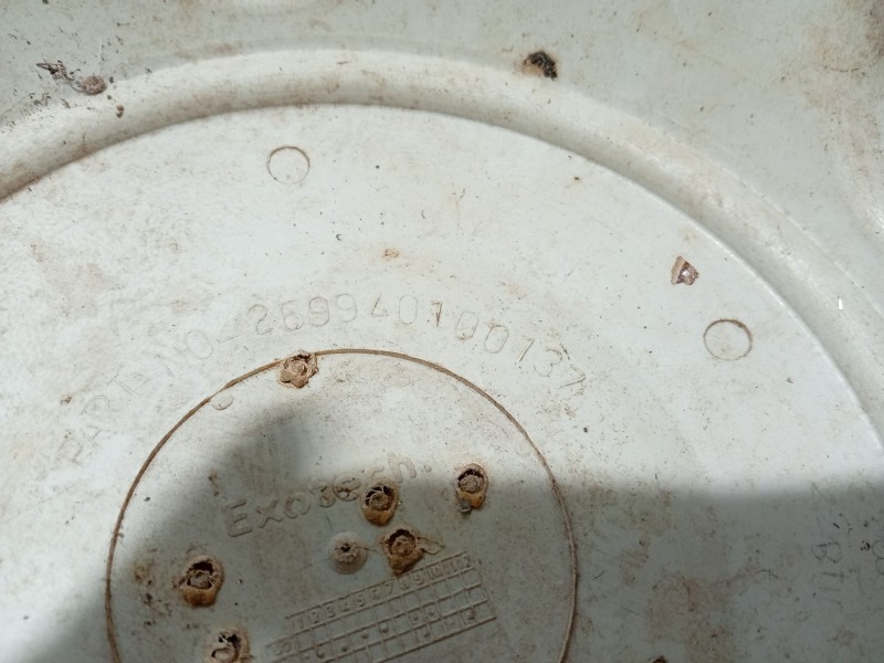 Recambio de tapacubos para tata safari (42_fd) 2.0 d 4x4 referencia OEM IAM 269940100137  