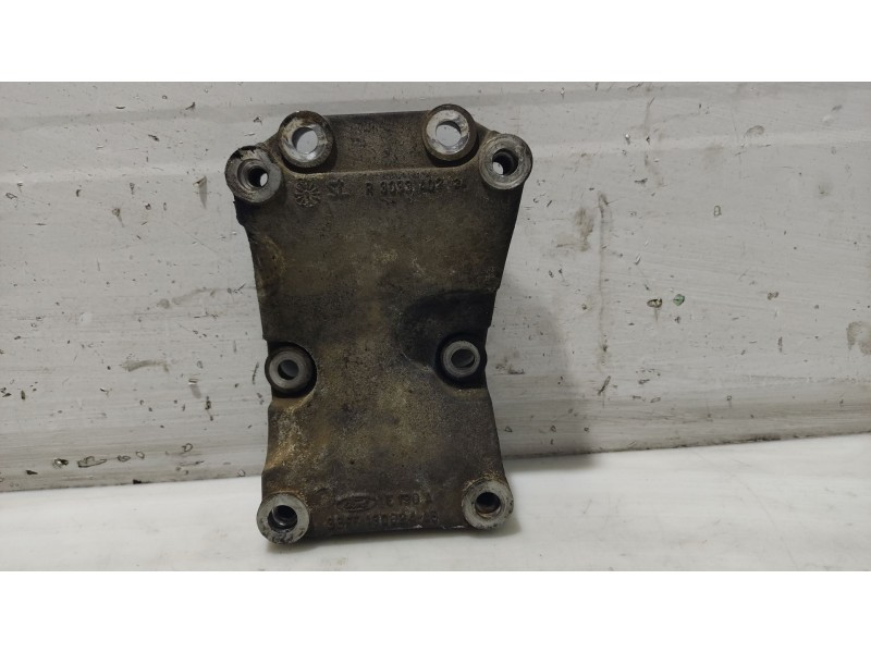 Recambio de soporte para ford focus turnier (cak) ghia referencia OEM IAM 1368972 98FF190624 