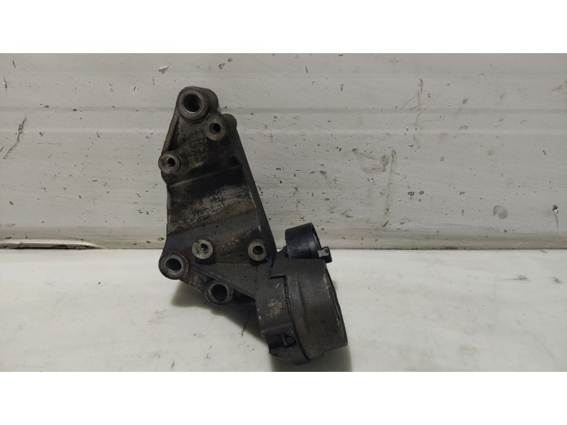 Recambio de soporte para ford focus turnier (cak) ghia referencia OEM IAM 1473384 1S4Q6A228 
