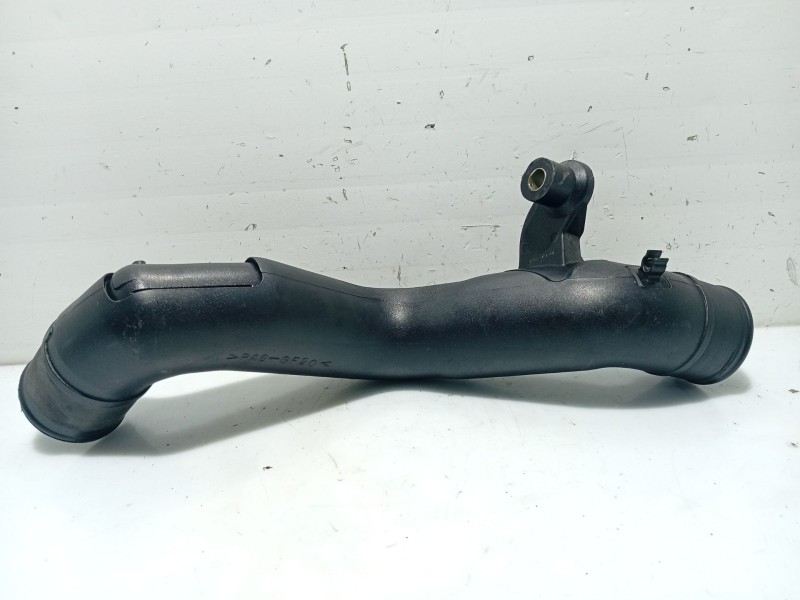 Recambio de tubo para toyota avensis t22 referencia OEM IAM 1736227010  