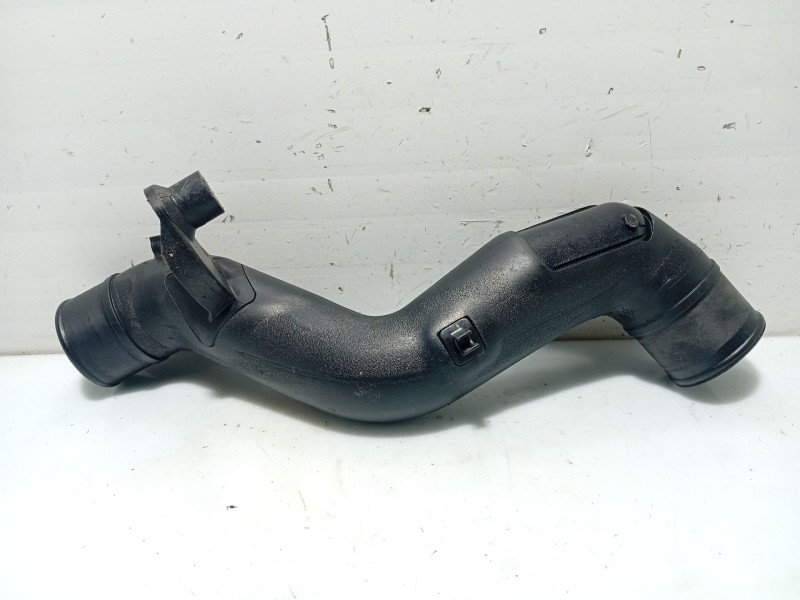 Recambio de tubo para toyota avensis t22 referencia OEM IAM 1736227010  