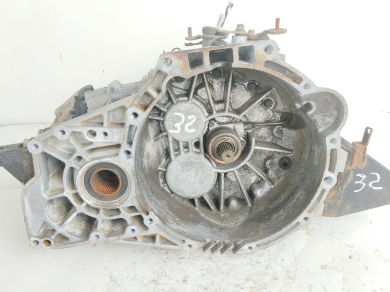 Recambio de caja cambios para hyundai santa fe cm referencia OEM IAM 4300038070  Y060201104