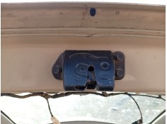 Recambio de cerradura maletero / porton para kia carens iii monospace (un) 2.0 crdi 140 referencia OEM IAM 812301D000  