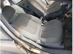 Recambio de asiento delantero derecho para kia carens iii monospace (un) 2.0 crdi 140 referencia OEM IAM 6065ADD  
