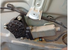 Recambio de motor elevalunas trasero izquierdo para kia carens iii monospace (un) 2.0 crdi 140 referencia OEM IAM 834501D000  