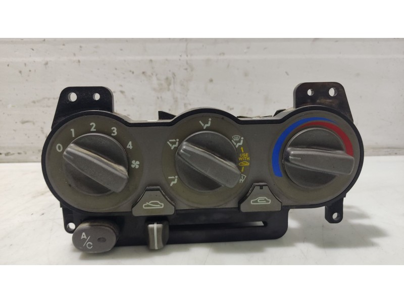 Recambio de mando calefaccion / aire acondicionado para hyundai accent (lc) referencia OEM IAM 0  