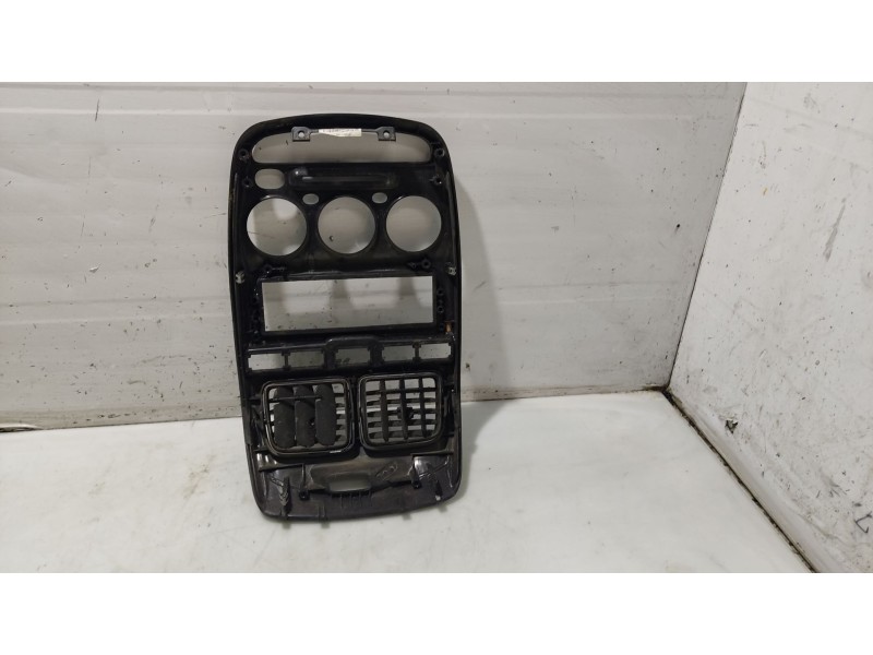 Recambio de moldura para hyundai accent (lc) referencia OEM IAM   