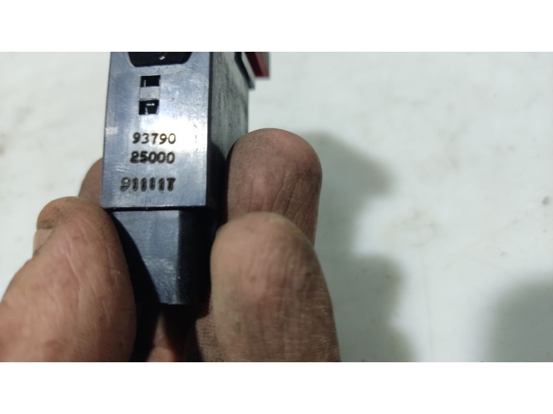 Recambio de warning para hyundai accent (lc) referencia OEM IAM 0  