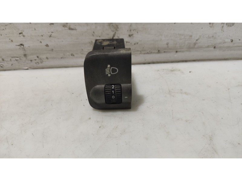 Recambio de mando luces para hyundai accent (lc) referencia OEM IAM 0  