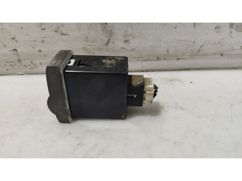 Recambio de mando luces para hyundai accent (lc) referencia OEM IAM 0  