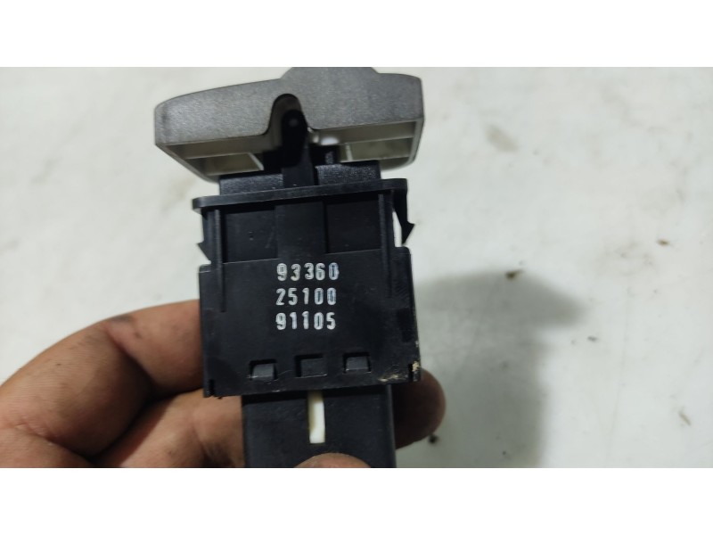 Recambio de interruptor para hyundai accent (lc) referencia OEM IAM   