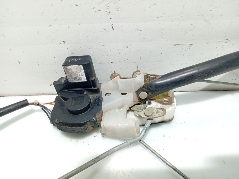 Recambio de cerradura puerta delantera izquierda para mg serie 45 (rt) referencia OEM IAM   