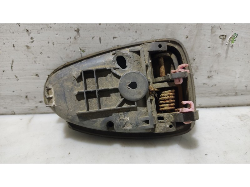 Recambio de maneta interior trasera izquierda para hyundai accent (lc) referencia OEM IAM   