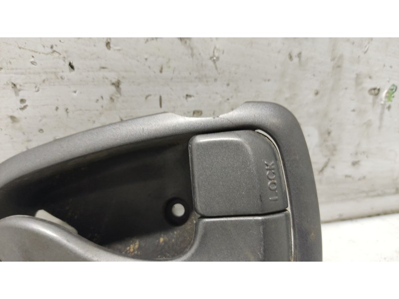 Recambio de maneta interior trasera derecha para hyundai accent (lc) referencia OEM IAM 0  