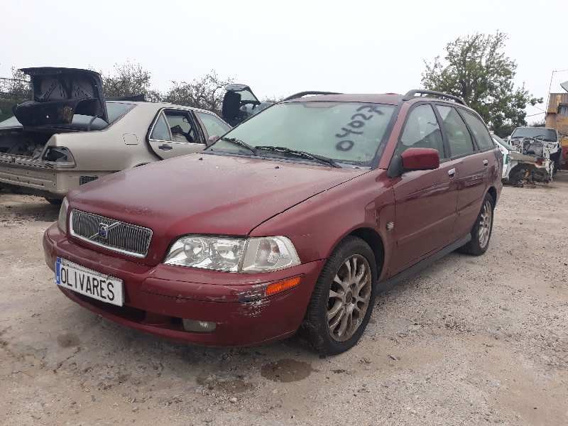 volvo v40 familiar 1.6   |   05.97 - 12.05 | 1997 - 2005 | 109 cv / 80 kw del año 1997