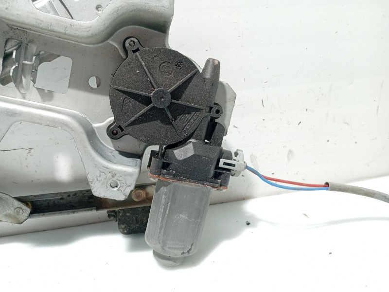 Recambio de elevalunas delantero derecho para mg serie 45 (rt) referencia OEM IAM 400676  