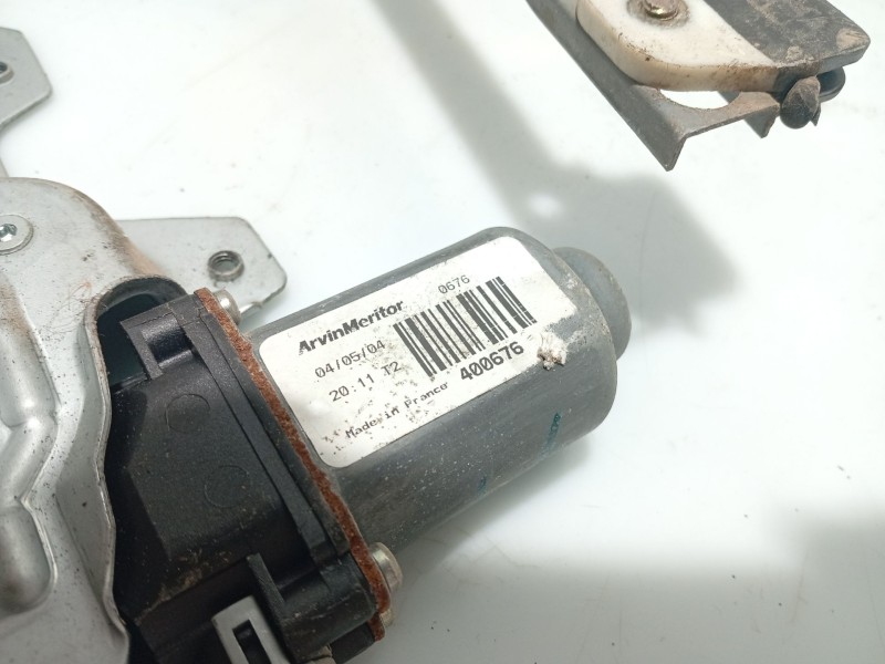 Recambio de elevalunas delantero derecho para mg serie 45 (rt) referencia OEM IAM 400676  