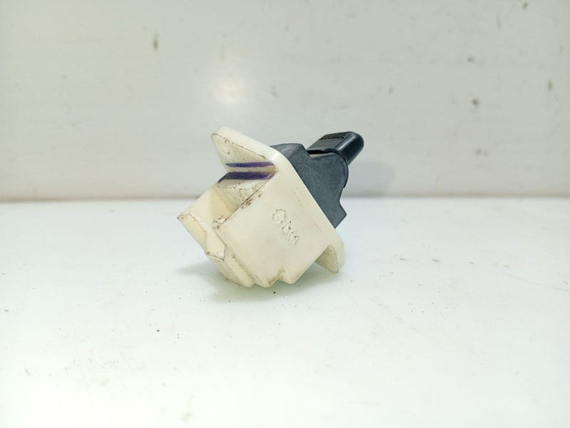 Recambio de mando elevalunas trasero derecho para mg serie 45 (rt) referencia OEM IAM 03950METD  