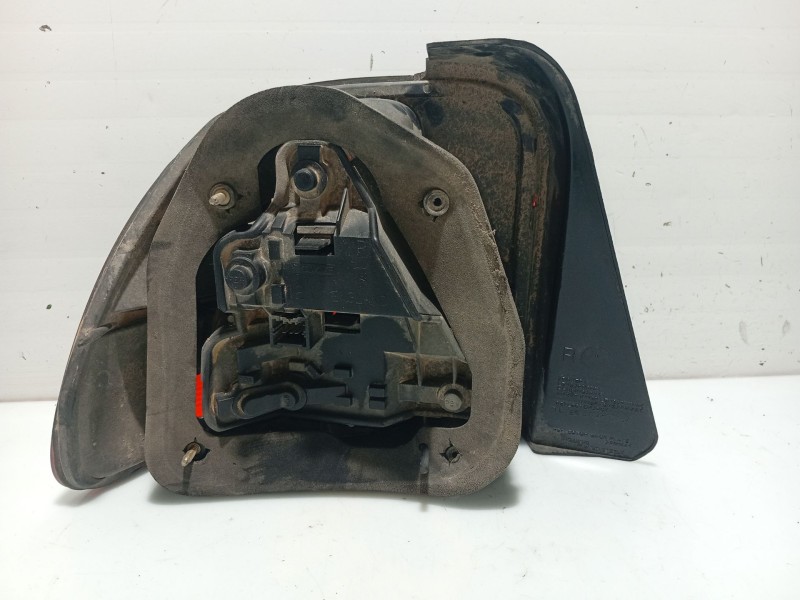 Recambio de piloto trasero derecho para mg serie 45 (rt) referencia OEM IAM   