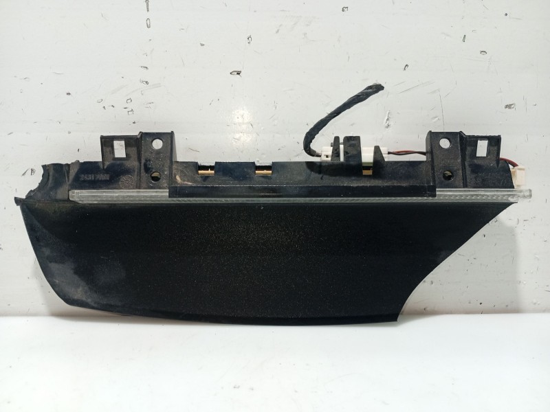 Recambio de luz central de freno para mg serie 45 (rt) referencia OEM IAM 24317001  