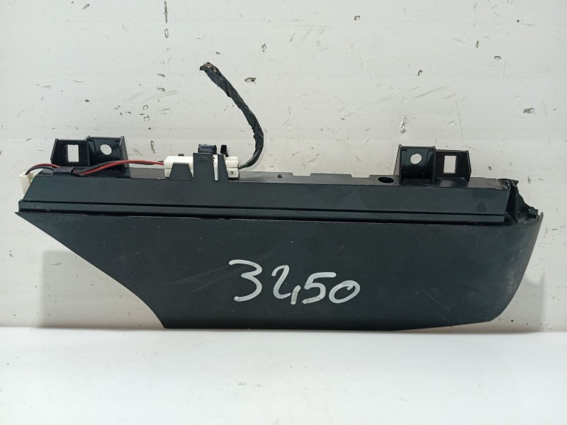 Recambio de luz central de freno para mg serie 45 (rt) referencia OEM IAM 24317001  