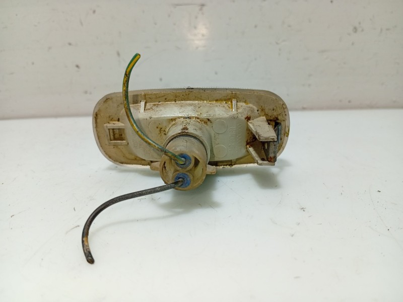 Recambio de piloto lateral derecho para mg serie 45 (rt) referencia OEM IAM XGB000100  