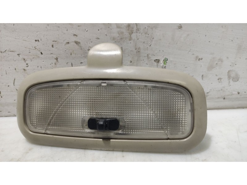 Recambio de luz interior para mazda 2 berlina (dy) referencia OEM IAM   