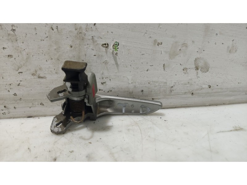 Recambio de maneta interior trasera derecha para mazda 2 berlina (dy) referencia OEM IAM D35158330C71  