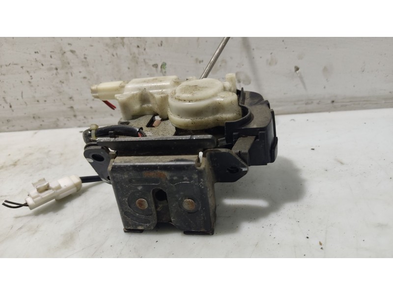 Recambio de cerradura maletero / porton para mazda 2 berlina (dy) referencia OEM IAM DD1062310E  