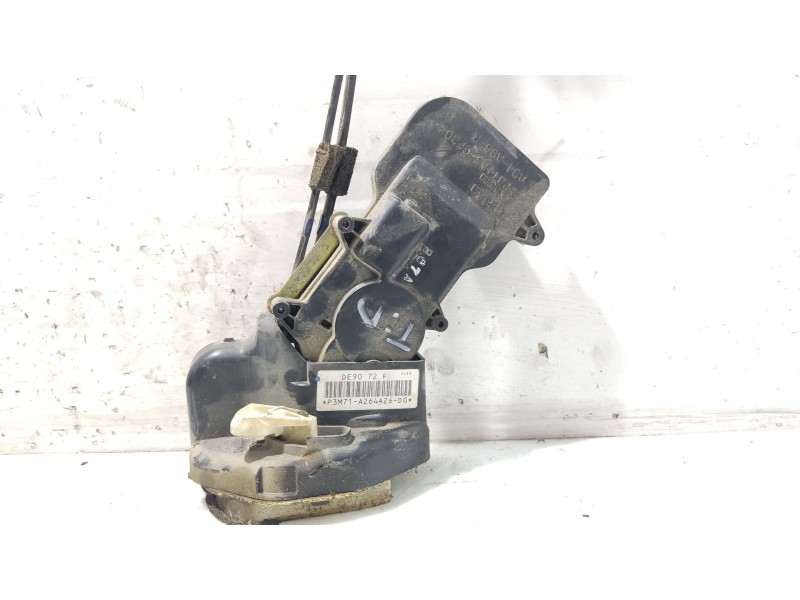 Recambio de cerradura puerta trasera derecha para mazda 2 berlina (dy) referencia OEM IAM DE9072310G  