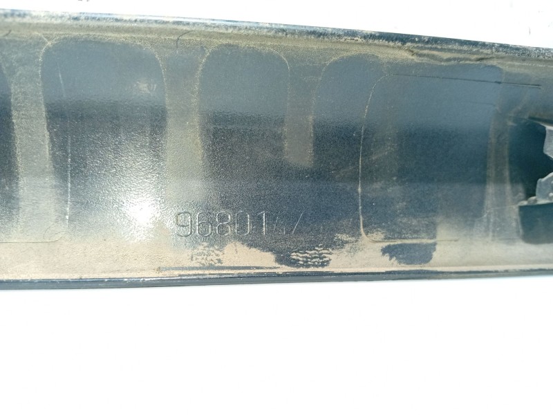 Recambio de moldura puerta trasera izquierda para peugeot 207 sw referencia OEM IAM 8546Q5 9680147677 