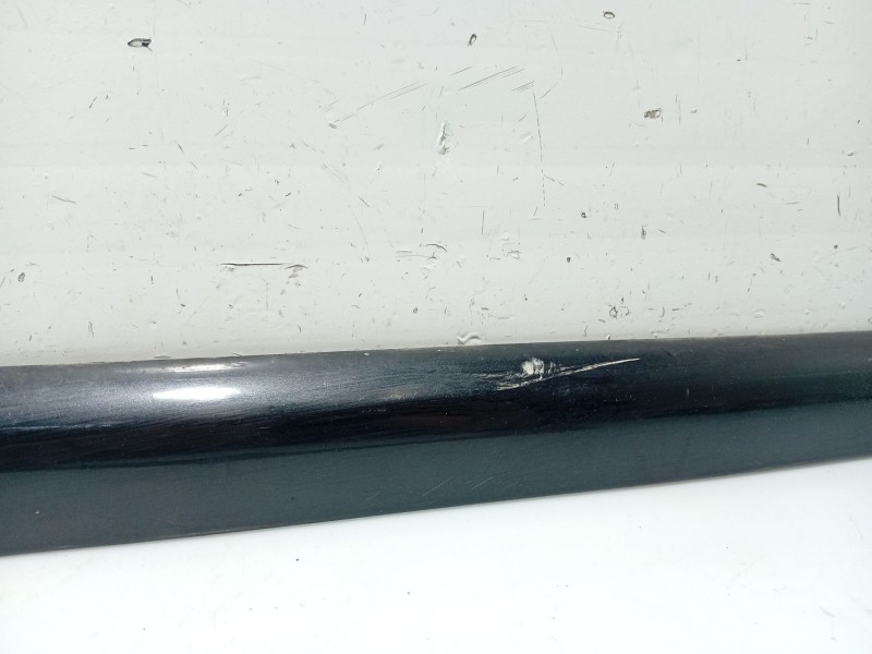 Recambio de moldura puerta delantera derecha para peugeot 207 sw referencia OEM IAM 8545CY 9680147977 