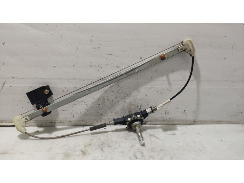 Recambio de elevalunas trasero derecho para mazda 2 berlina (dy) referencia OEM IAM DD1072560E  