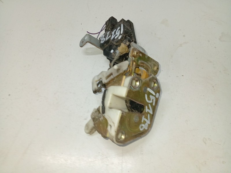 Recambio de cerradura puerta trasera izquierda para mitsubishi galant viii (ea_) 2.4 gdi (ea3a) referencia OEM IAM   