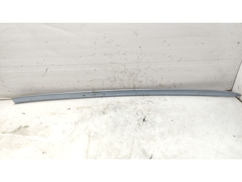 Recambio de moldura para mazda 2 berlina (dy) referencia OEM IAM   