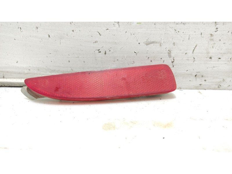 Recambio de piloto trasero izquierdo paragolpes para mazda 2 berlina (dy) referencia OEM IAM D350515M0E  