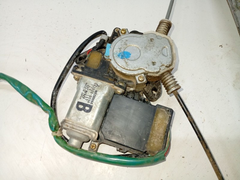 Recambio de elevalunas delantero derecho para mitsubishi galant viii (ea_) 2.4 gdi (ea3a) referencia OEM IAM 0620200094  