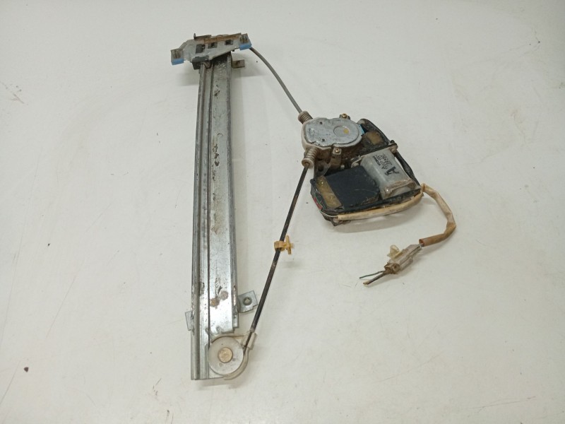 Recambio de elevalunas delantero izquierdo para mitsubishi galant viii (ea_) 2.4 gdi (ea3a) referencia OEM IAM 0620200084  