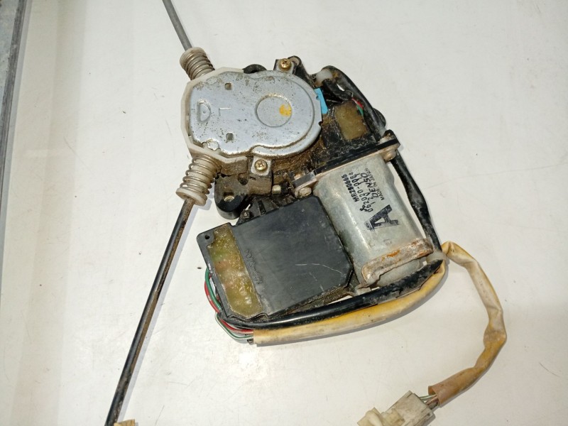 Recambio de elevalunas delantero izquierdo para mitsubishi galant viii (ea_) 2.4 gdi (ea3a) referencia OEM IAM 0620200084  