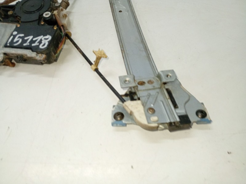 Recambio de elevalunas trasero izquierdo para mitsubishi galant viii (ea_) 2.4 gdi (ea3a) referencia OEM IAM   