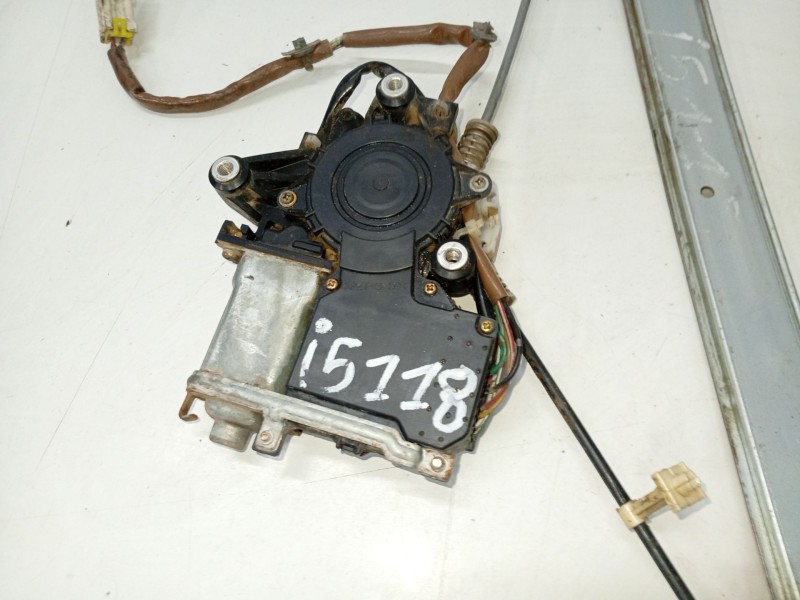 Recambio de elevalunas trasero izquierdo para mitsubishi galant viii (ea_) 2.4 gdi (ea3a) referencia OEM IAM   