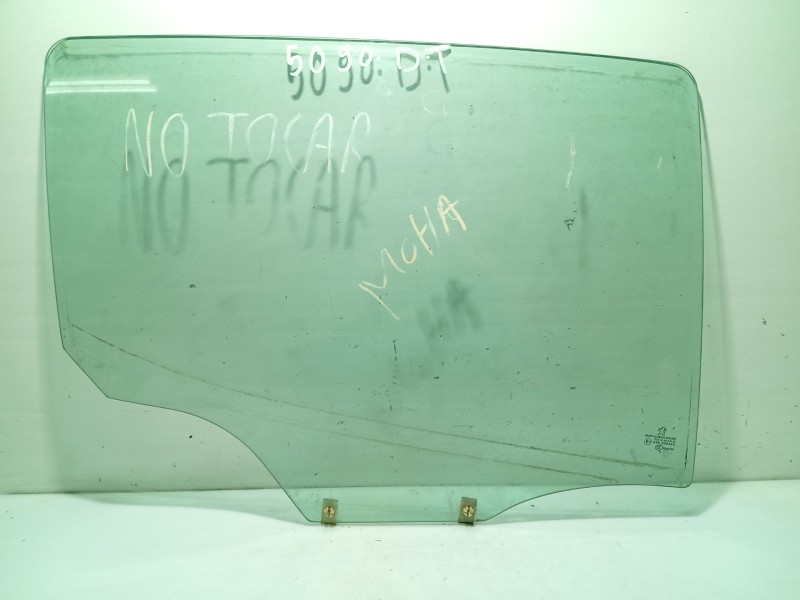 Recambio de luna trasera derecha para peugeot 207 sw referencia OEM IAM 9204P4  