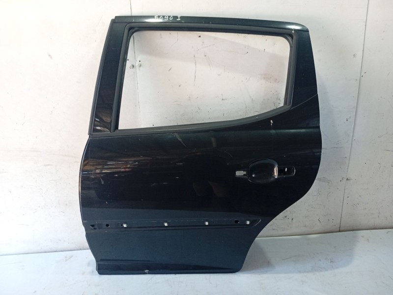 Recambio de puerta trasera izquierda para peugeot 207 sw referencia OEM IAM 9006Q2  