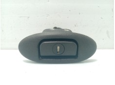 Recambio de maneta exterior porton para renault megane i classic (la0/1_) 1.6 16v (la00, la04, la0b, la11, la16, la19, la1j, la1