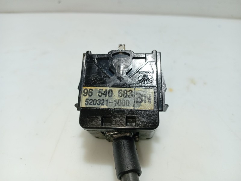 Recambio de mando intermitentes para chevrolet aveo / kalos hatchback (t250, t255) 1.4 referencia OEM IAM 96540683  